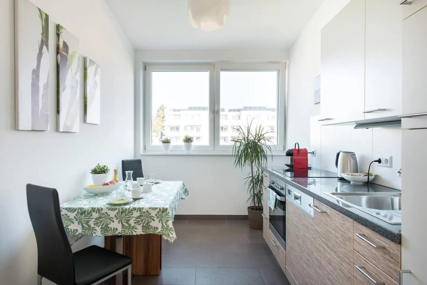 Helles Gemuetliches Apartment V5 Βιέννη