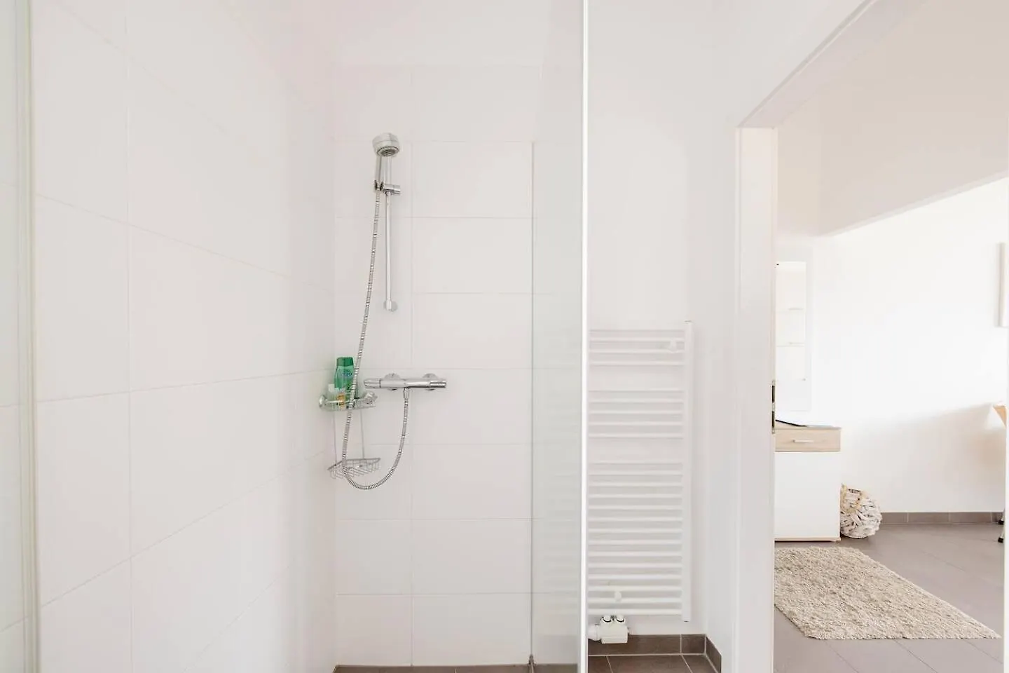Helles Gemuetliches Apartment V5 Βιέννη
